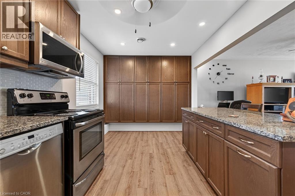 27 CAMILLE Court, Hamilton, Ontario, L8T2C8 — Photo 14