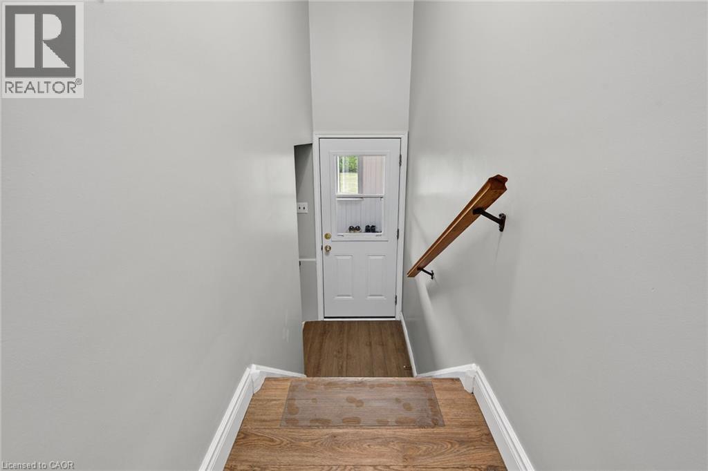 27 CAMILLE Court, Hamilton, Ontario, L8T2C8 — Photo 16