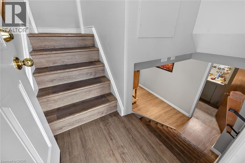 27 CAMILLE Court, Hamilton, Ontario, L8T2C8 — Photo 25