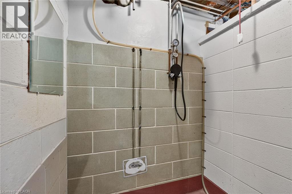 27 CAMILLE Court, Hamilton, Ontario, L8T2C8 — Photo 31