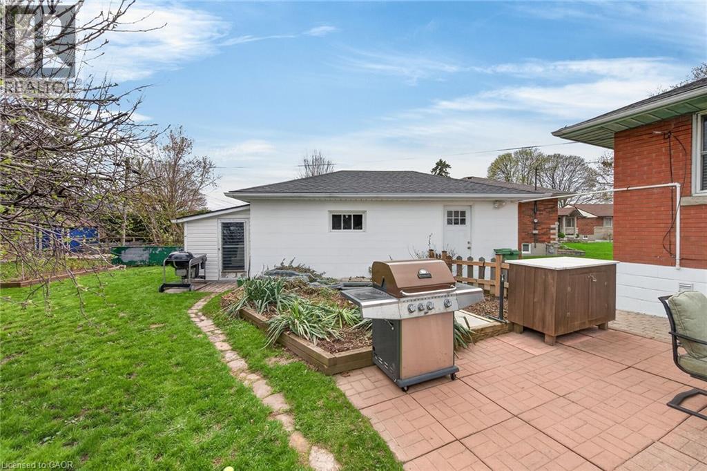 27 CAMILLE Court, Hamilton, Ontario, L8T2C8 — Photo 44