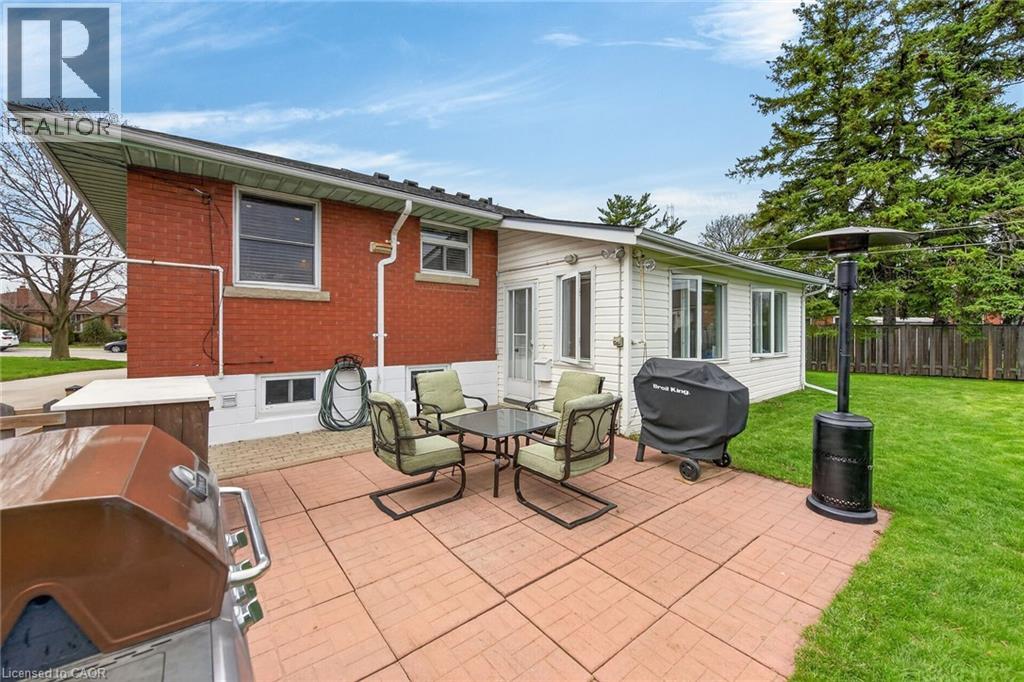 27 CAMILLE Court, Hamilton, Ontario, L8T2C8 — Photo 45