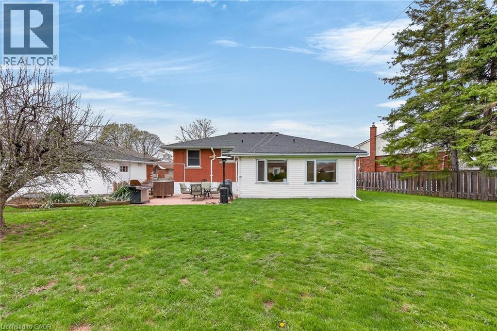 27 CAMILLE Court, Hamilton, Ontario, L8T2C8 — Photo 46