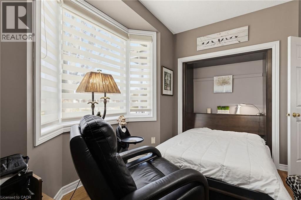 87 TWENTYPLACE Boulevard, Hamilton, Ontario, L8G3G8 — Photo 13