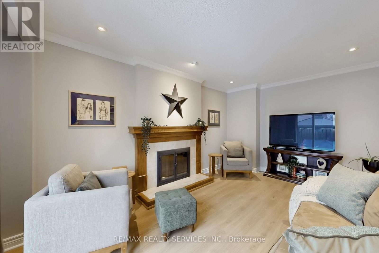 49 MIKADO CRESCENT, Brampton (Central Park), Ontario, L6S3R5 — Photo 16
