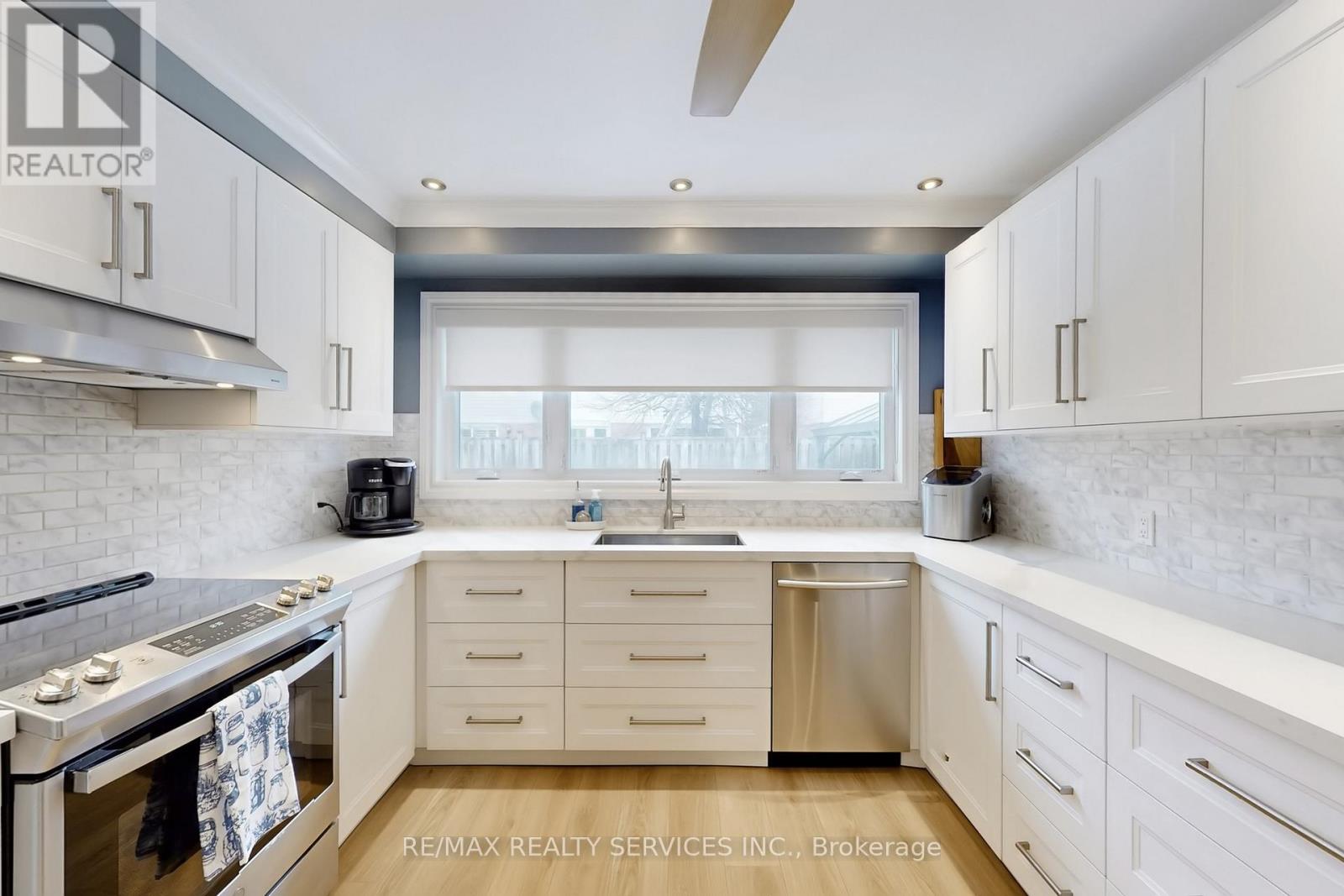 49 MIKADO CRESCENT, Brampton (Central Park), Ontario, L6S3R5 — Photo 18