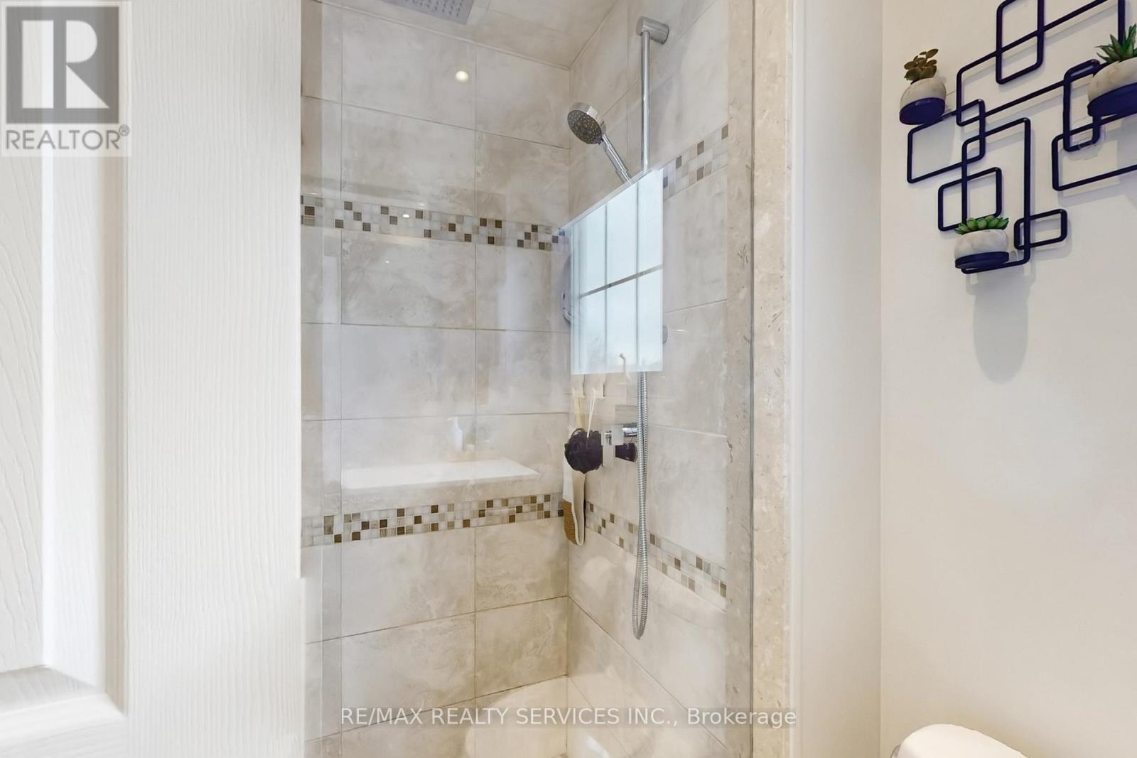 49 MIKADO CRESCENT, Brampton (Central Park), Ontario, L6S3R5 — Photo 31