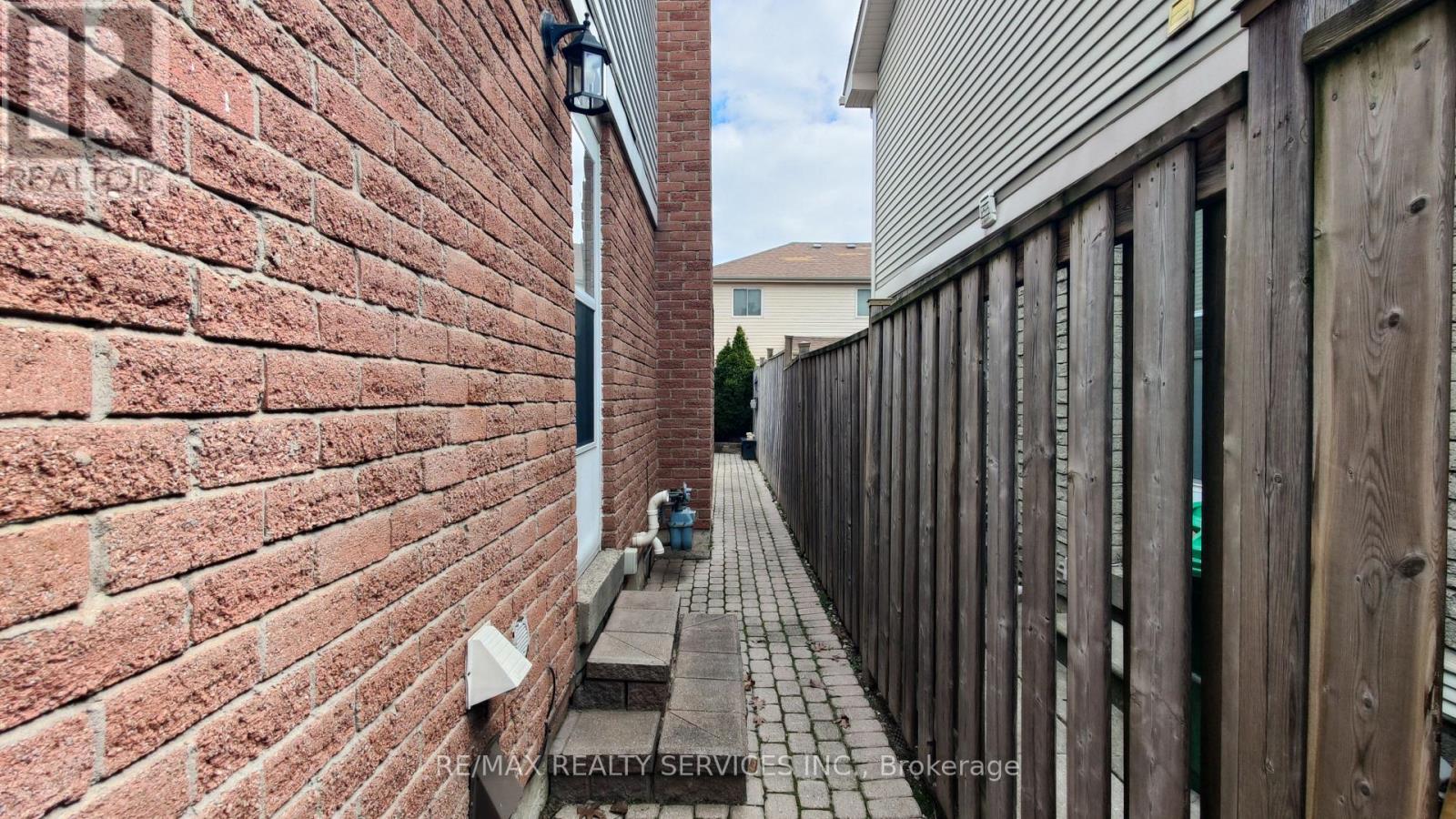 49 MIKADO CRESCENT, Brampton (Central Park), Ontario, L6S3R5 — Photo 45