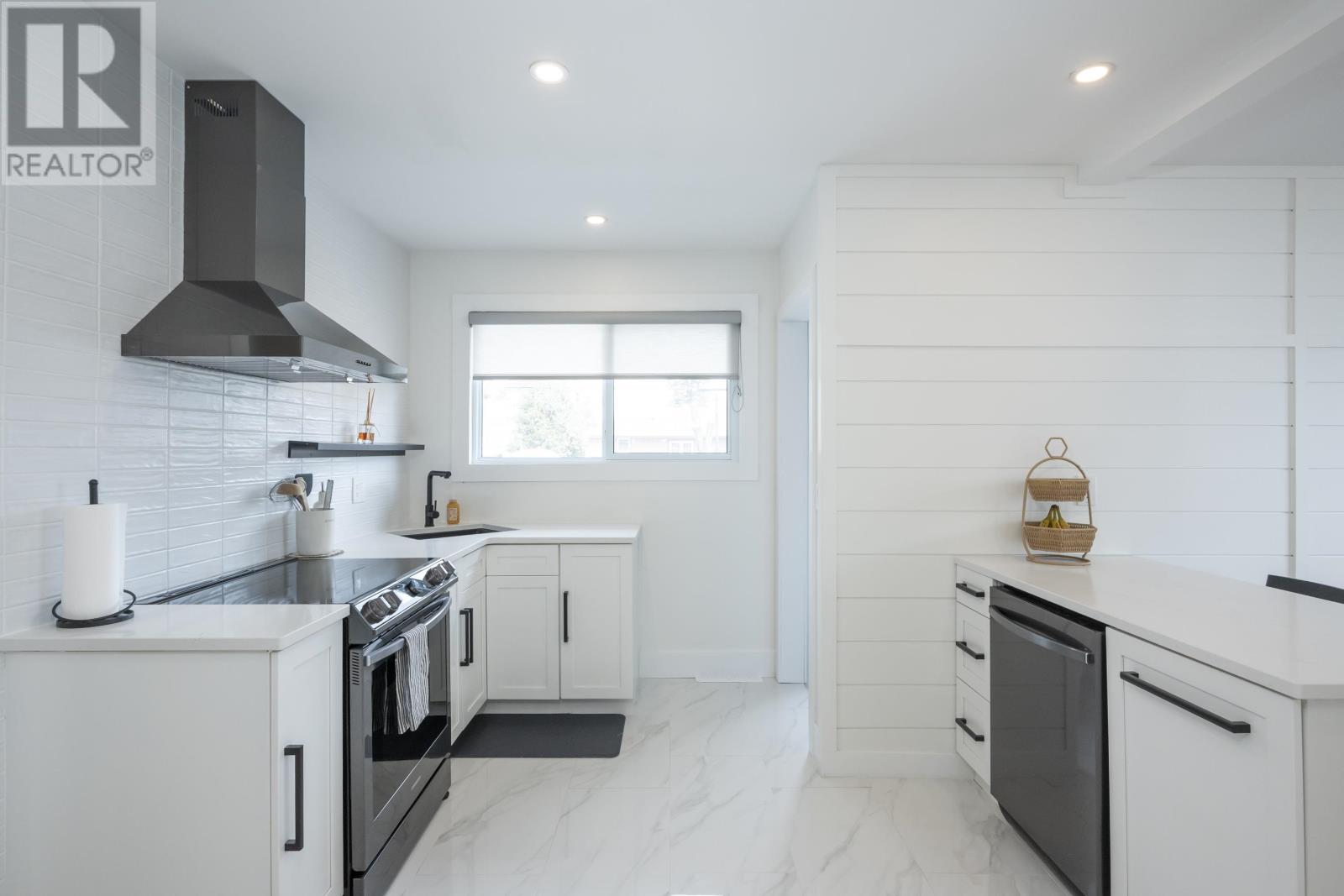 467 Heather Cres., Thunder Bay, Ontario, P7E5K9 — Photo 14