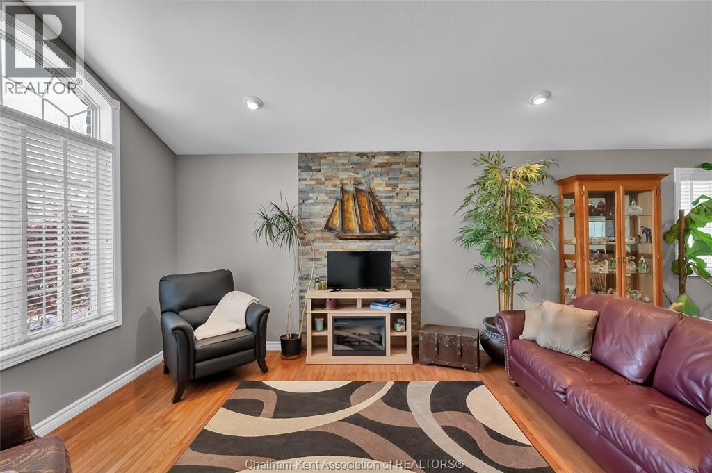 8 Windfield CRESCENT, Chatham, Ontario, N7L5L2 — Photo 11