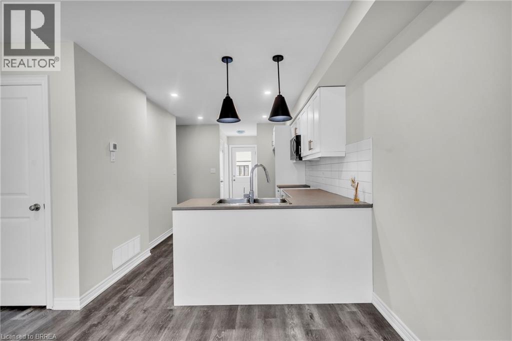 157 GROVE Street, Simcoe, Ontario, N3Y0H2 — Photo 6