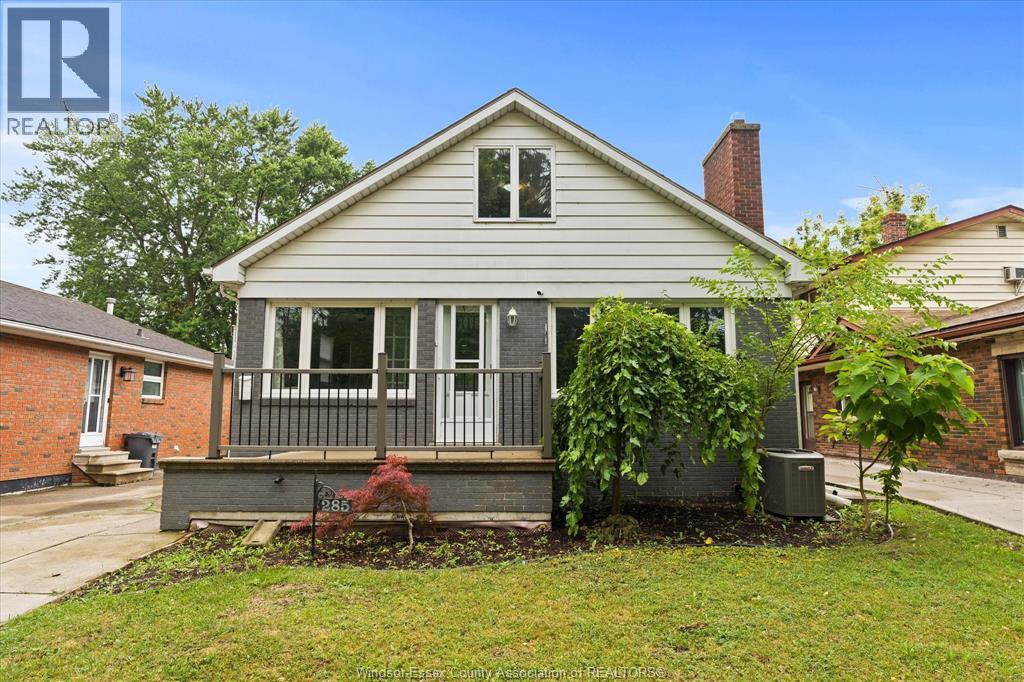 285 BELLEPERCHE PLACE, Windsor, Ontario, N8S3B6 — Photo 2