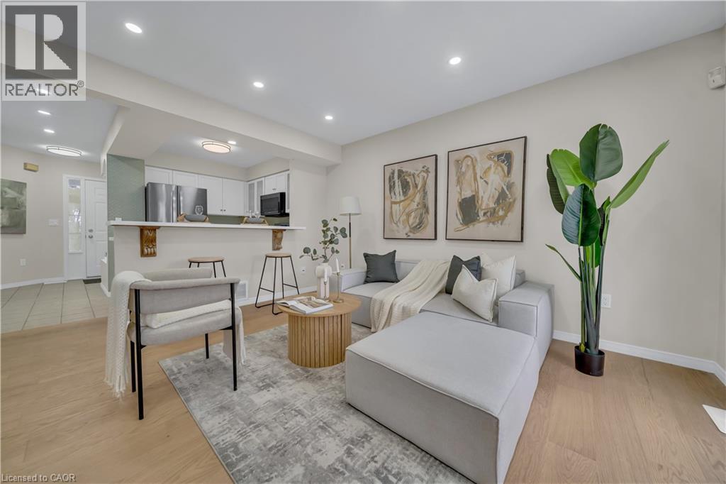 540 MARINER Drive, Waterloo, Ontario, N2K3Y8 — Photo 8