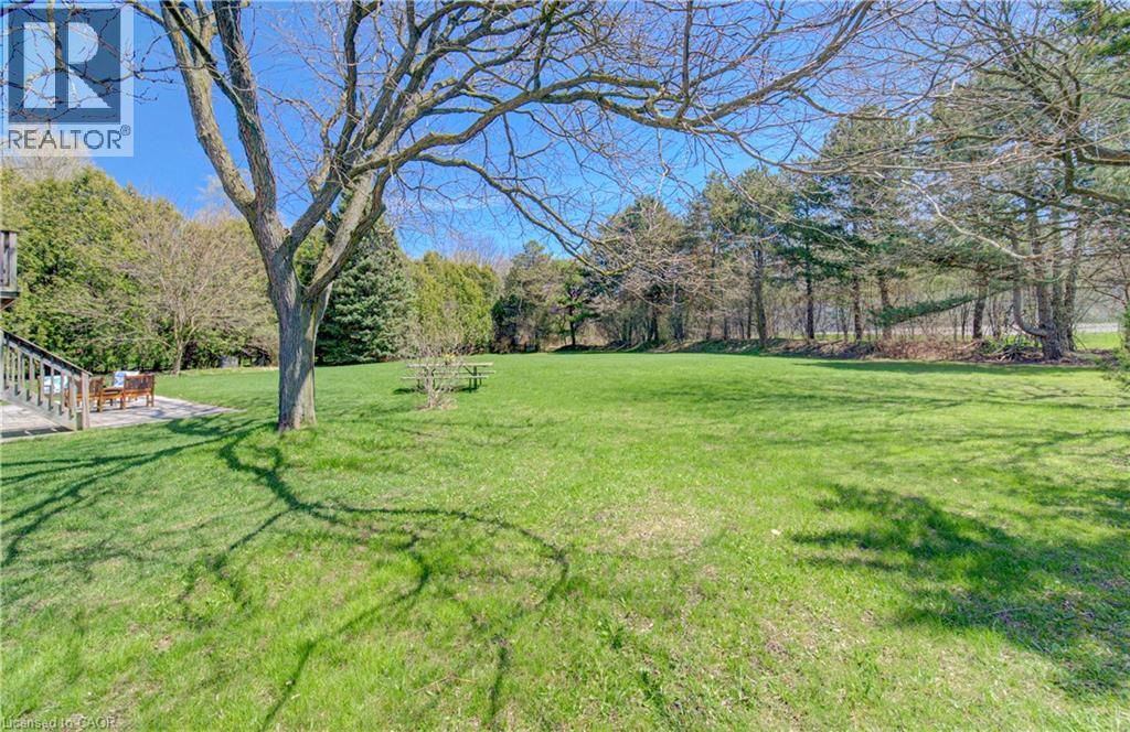 395 WARRINGTON Drive, Waterloo, Ontario, N2L2P7 — Photo 44