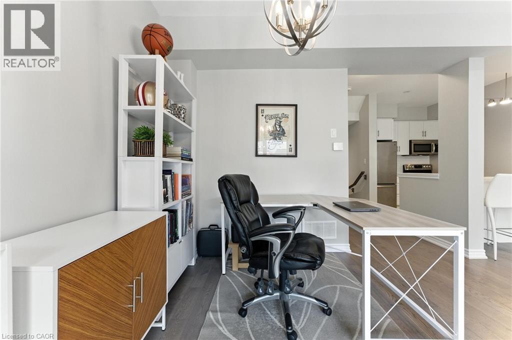 377 GLANCASTER Road Unit# 37, Ancaster, Ontario, L9G0G4 — Photo 12