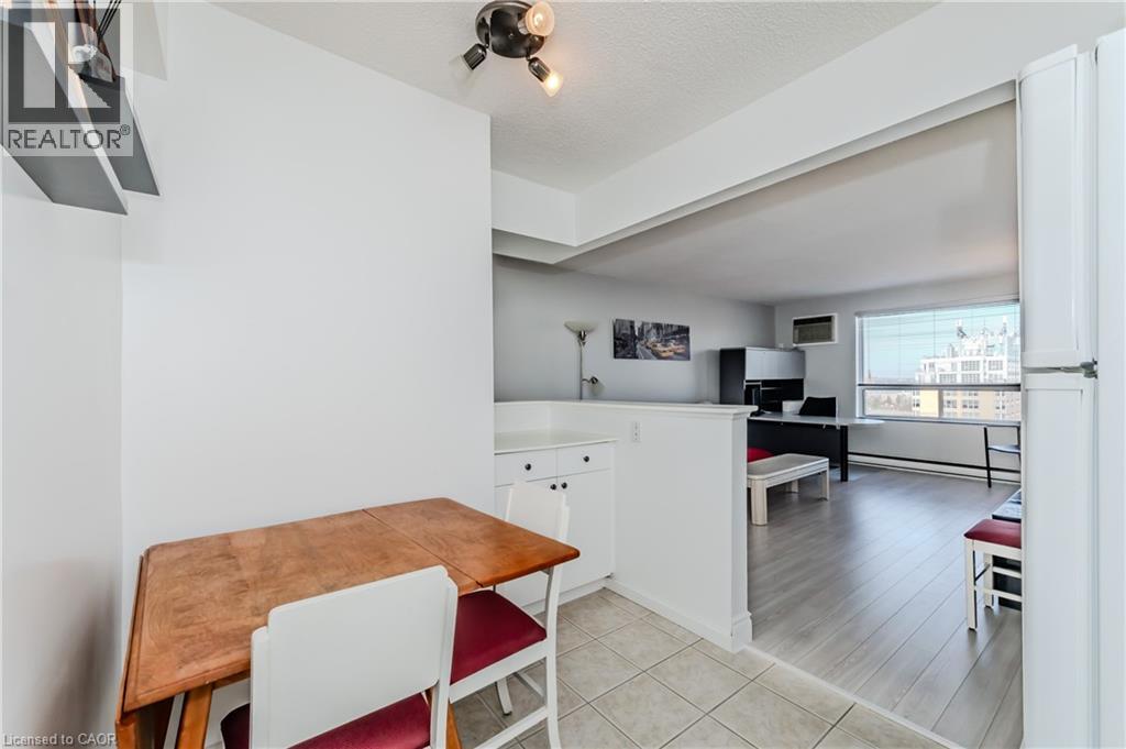 64 BENTON Street Unit# 1004, Kitchener, Ontario, N2G4L9 — Photo 14