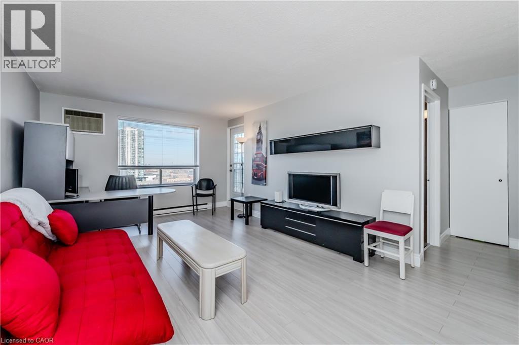 64 BENTON Street Unit# 1004, Kitchener, Ontario, N2G4L9 — Photo 6
