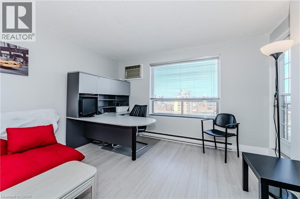 64 BENTON Street Unit# 1004, Kitchener, Ontario, N2G4L9 — Photo 8