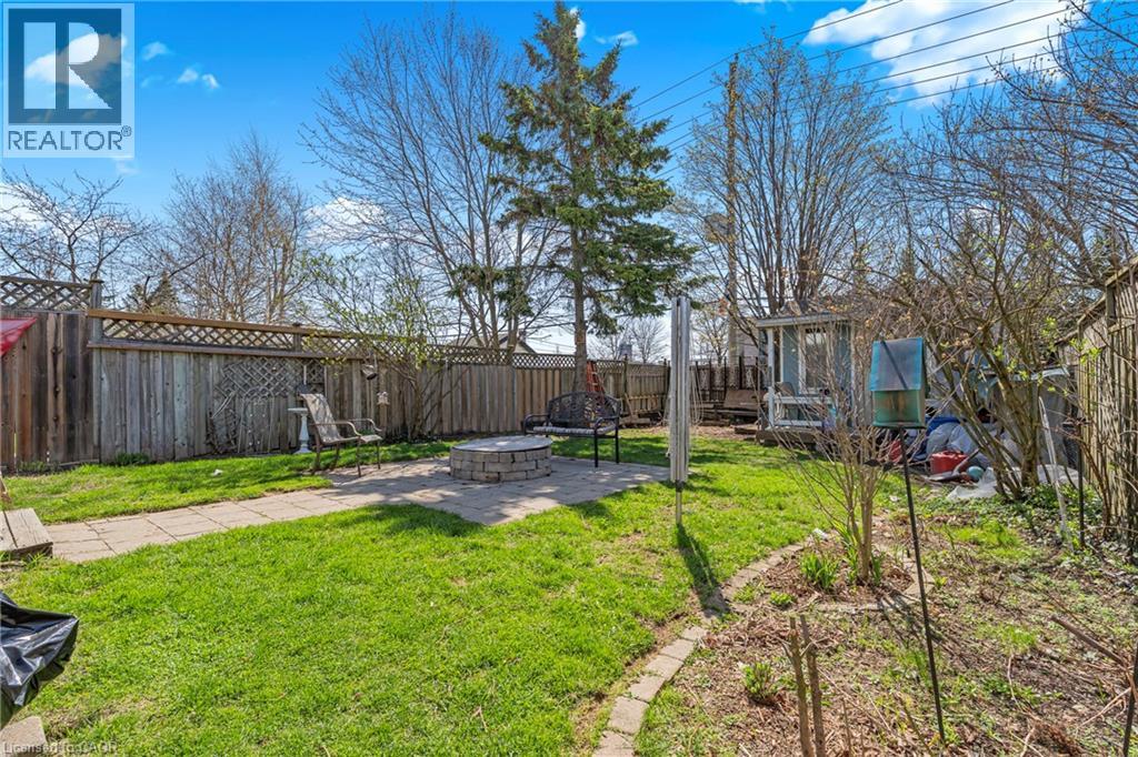 48 TAMVALE Crescent, Kitchener, Ontario, N2E3K7 — Photo 28