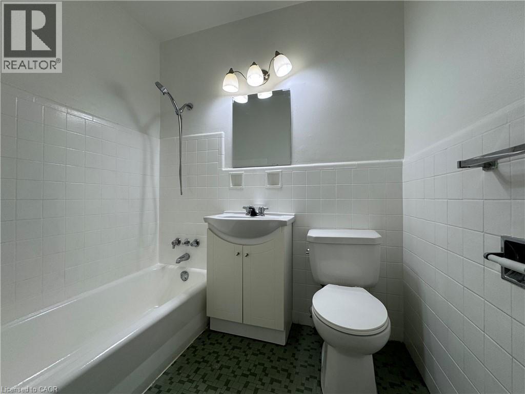 325A JAMES Street S Unit# 206, Hamilton, Ontario, L8P3B7 — Photo 7