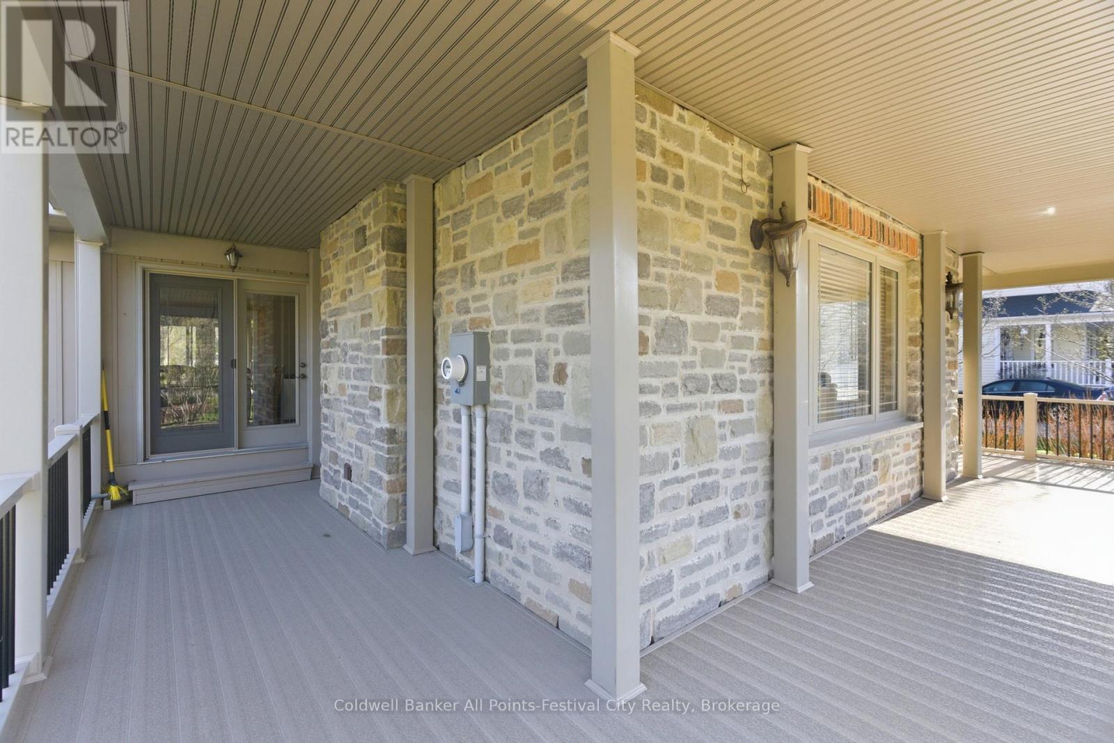 35 JANE STREET, Bluewater (Bayfield), Ontario, N0M1G0 — Photo 6