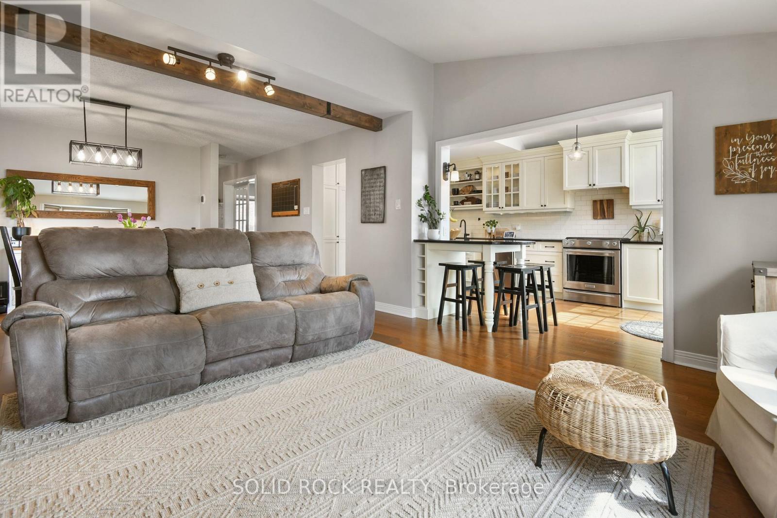 20 SHETLAND WAY, Ottawa, Ontario, K2M1R9 — Photo 6