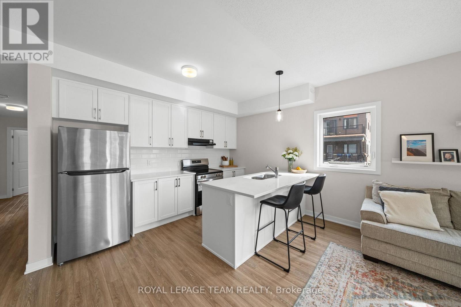 722 PARNIAN PRIVATE, Ottawa, Ontario, K2J4H7 — Photo 10