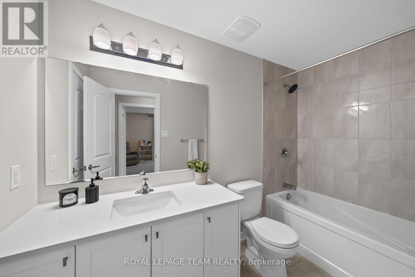 722 PARNIAN PRIVATE, Ottawa, Ontario, K2J4H7 — Photo 20