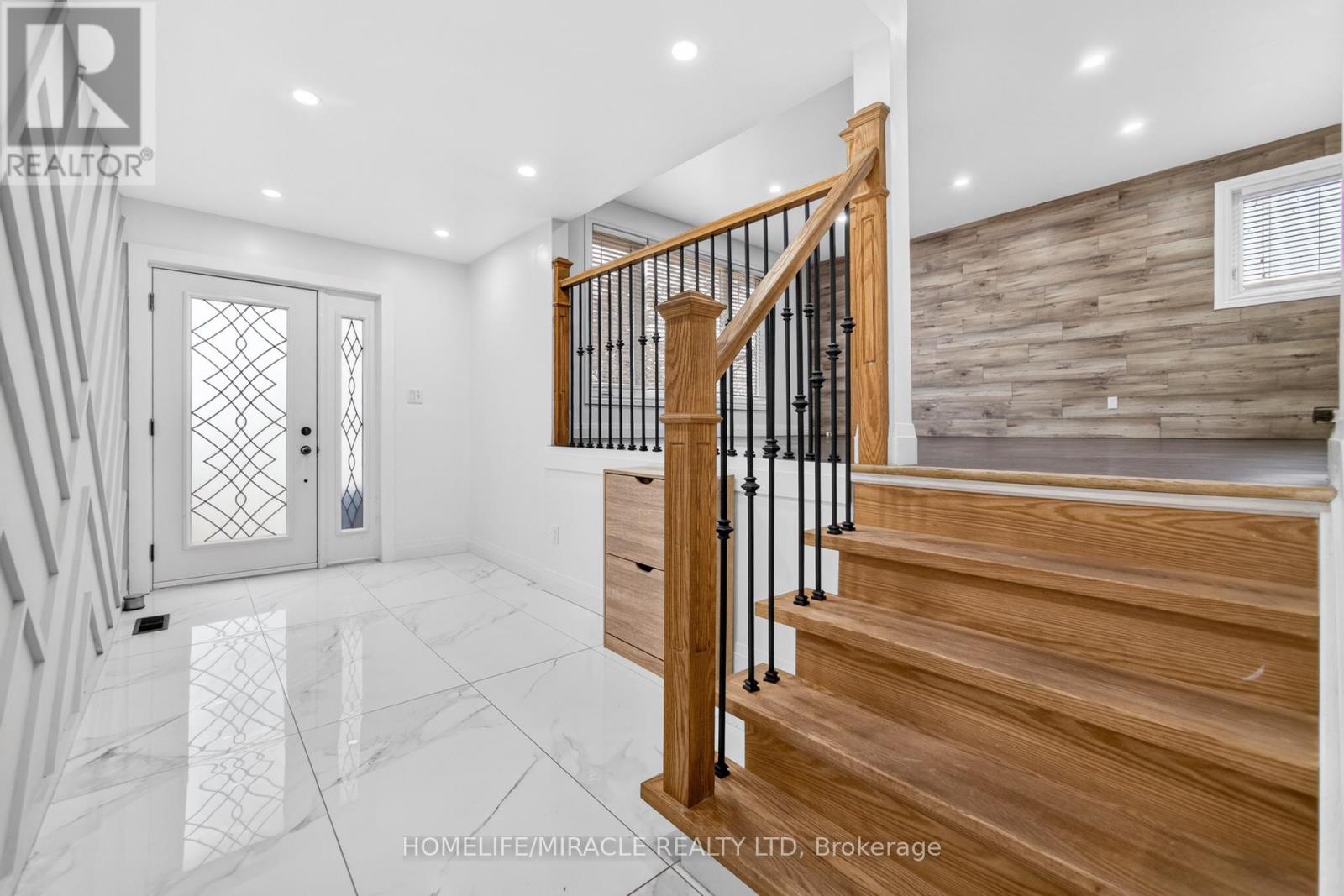 81 WATSON CRESCENT, Brampton (Brampton East), Ontario, L6W1E5 — Photo 6