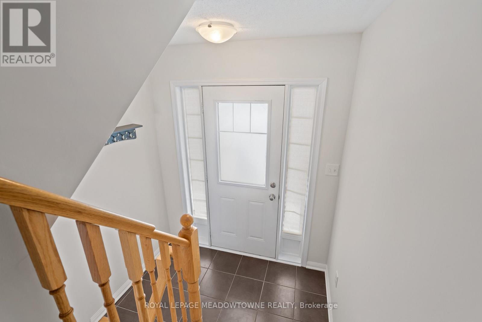 26 LATHBURY STREET, Brampton (Northwest Brampton), Ontario, L7A0R5 — Photo 6
