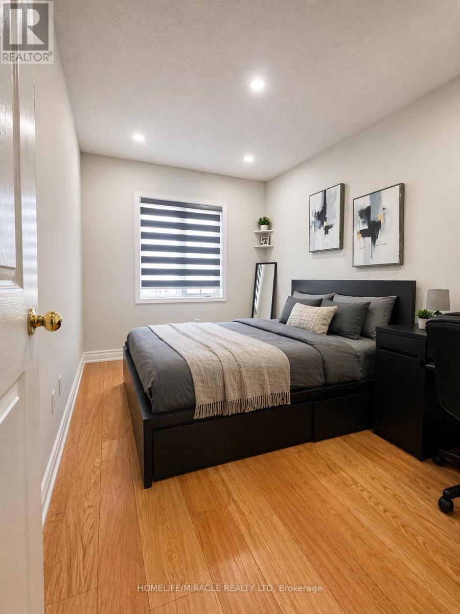 65 BELLCHASE TRAIL, Brampton (Bram East), Ontario, L6P3L9 — Photo 8