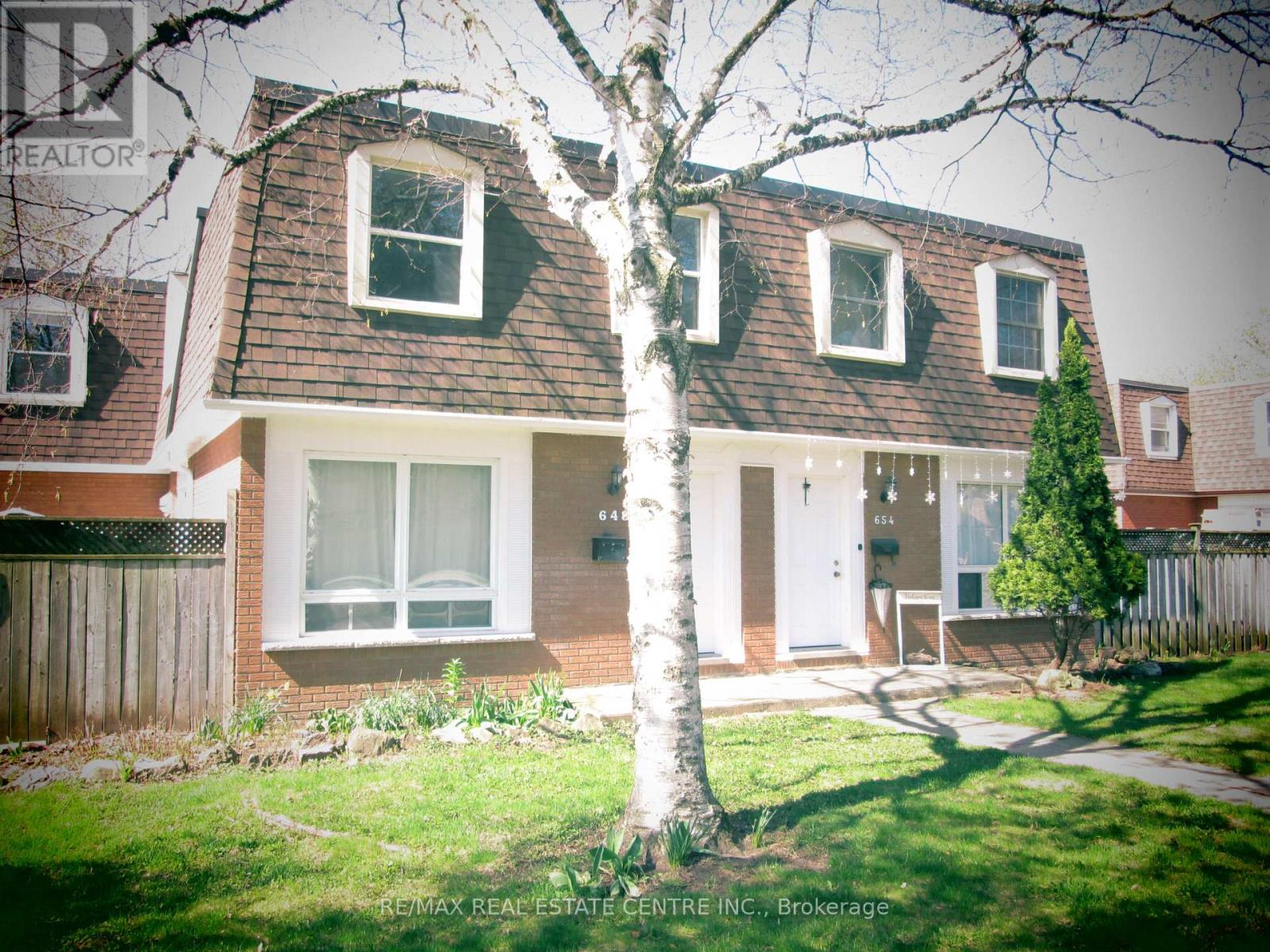 648 FRANCIS ROAD, Burlington (LaSalle), Ontario, L7T3X6 — Photo 3