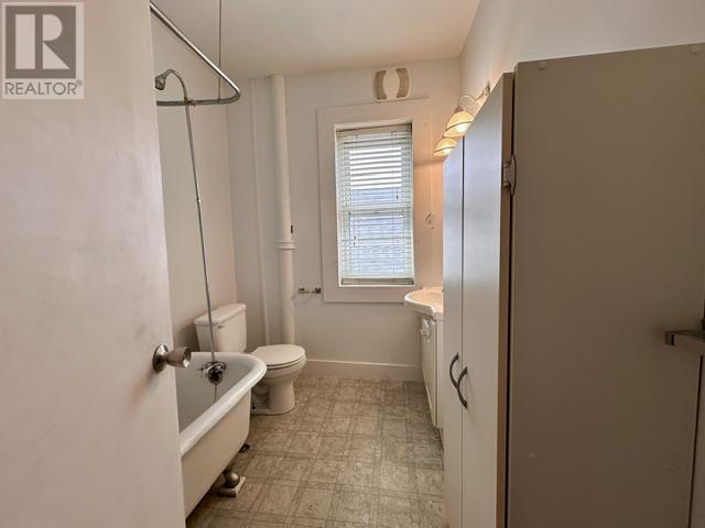 324 Harold ST N, Thunder Bay, Ontario, P7C4C6 — Photo 16