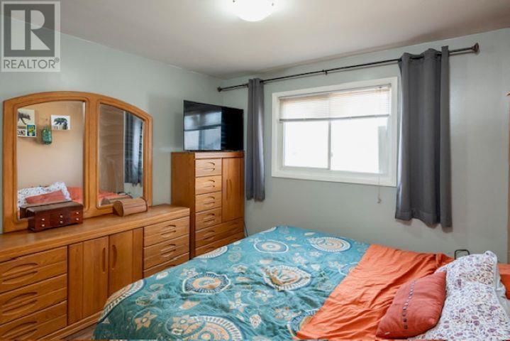 326 Dewe Ave, Thunder Bay, Ontario, P7A2G3 — Photo 10