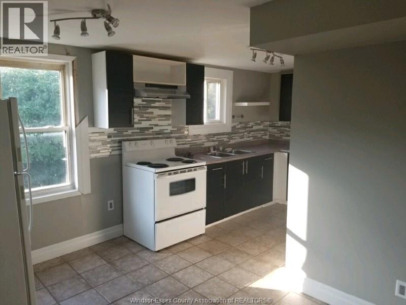 433 ELMSTEAD ROAD, Lakeshore, Ontario, N0R1K0 — Photo 3