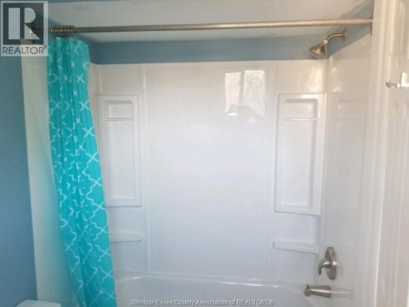 433 ELMSTEAD ROAD, Lakeshore, Ontario, N0R1K0 — Photo 5