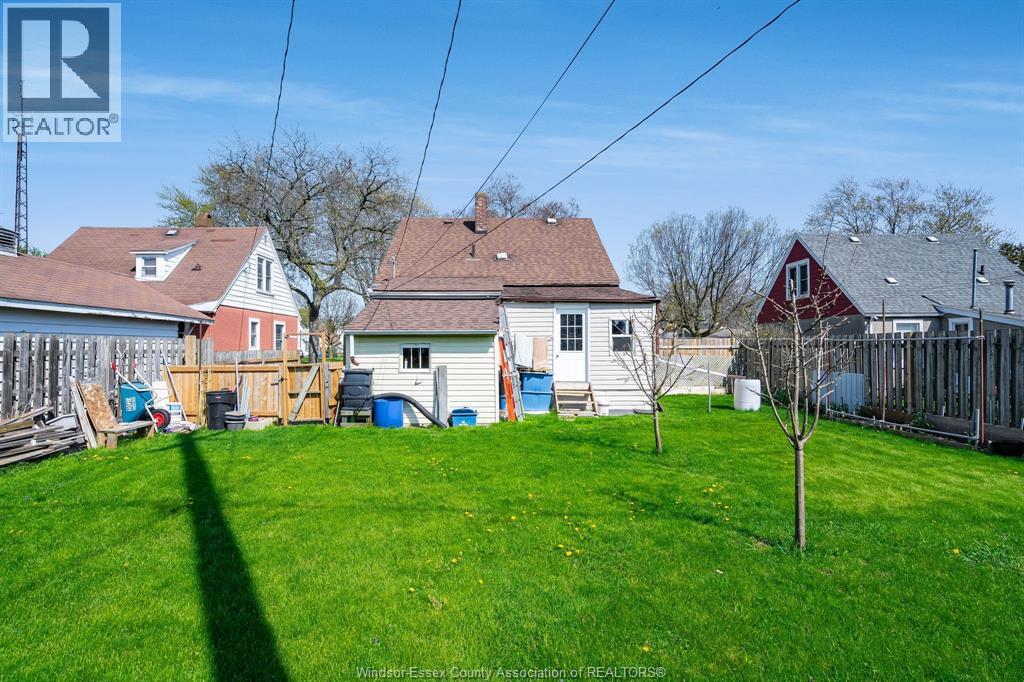 5 Whitwam AVENUE, Leamington, Ontario, N8H2P3 — Photo 37