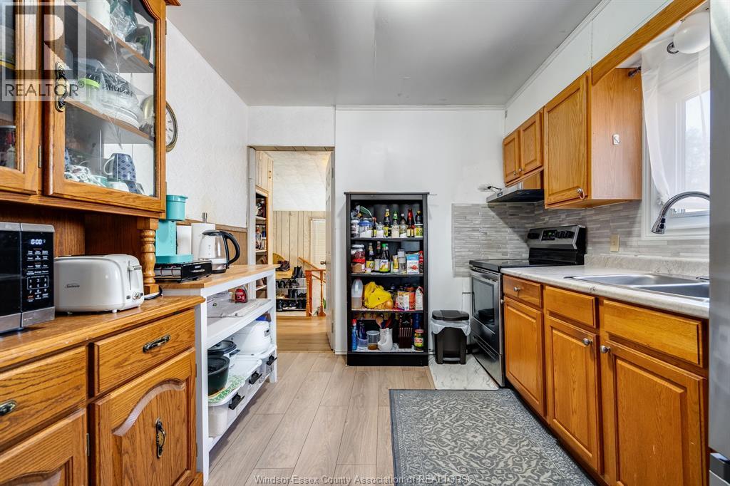 5 Whitwam AVENUE, Leamington, Ontario, N8H2P3 — Photo 8