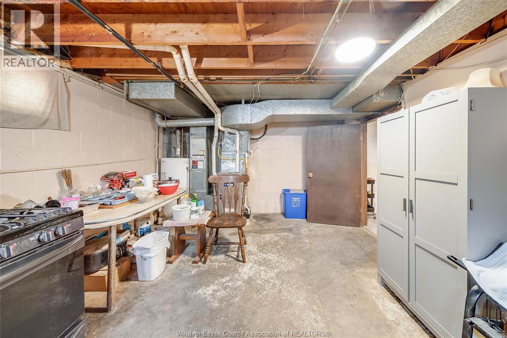 12 BENNIE AVENUE, Leamington, Ontario — Photo 35