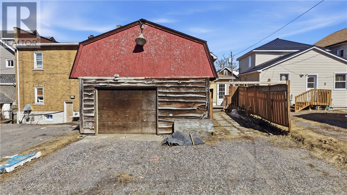 393 Eva Avenue, Sudbury, Ontario, P3C4N2 — Photo 3