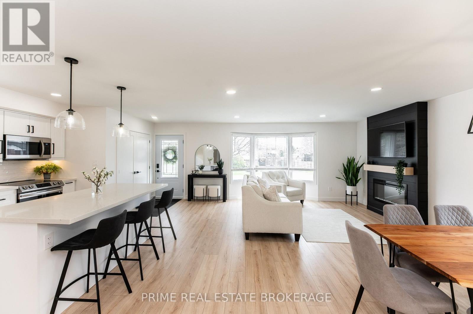 33 RICE ROAD, St. Thomas, Ontario, N5R5X9 — Photo 5