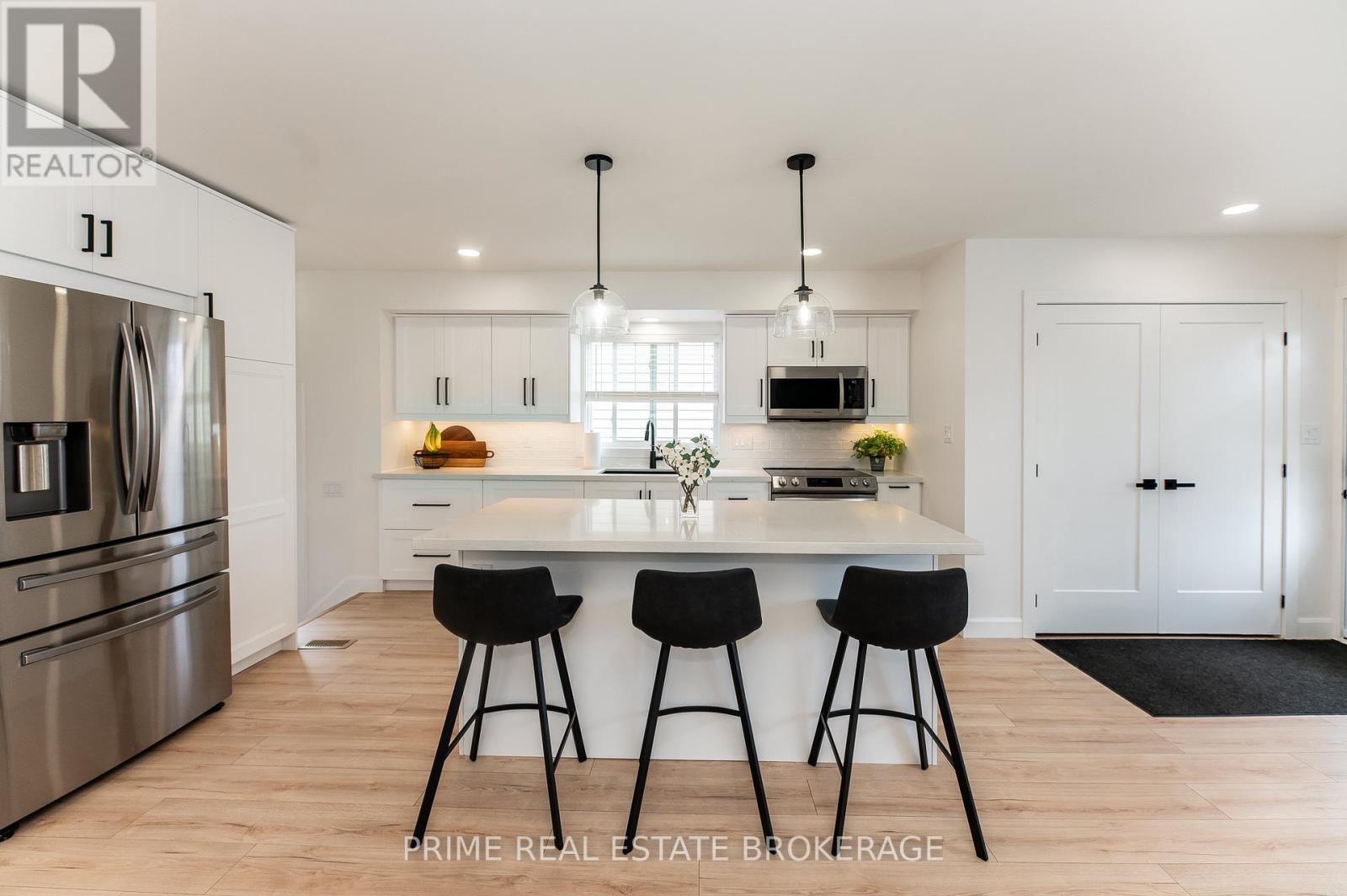 33 RICE ROAD, St. Thomas, Ontario, N5R5X9 — Photo 8