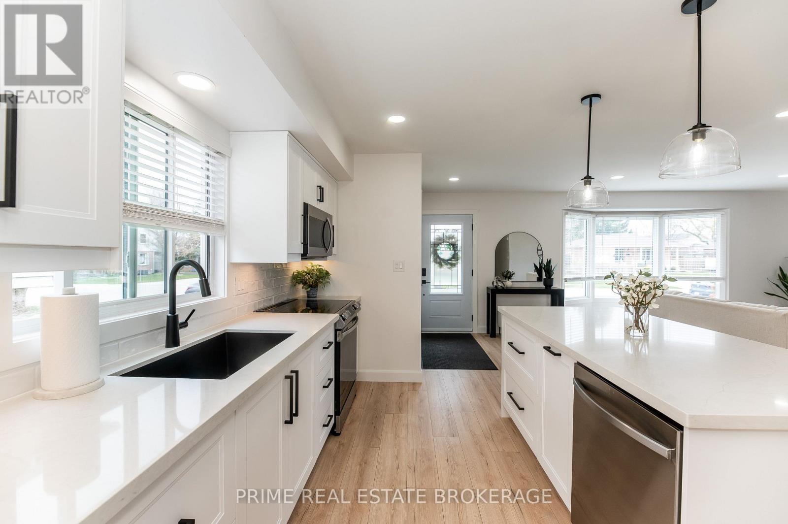 33 RICE ROAD, St. Thomas, Ontario, N5R5X9 — Photo 9