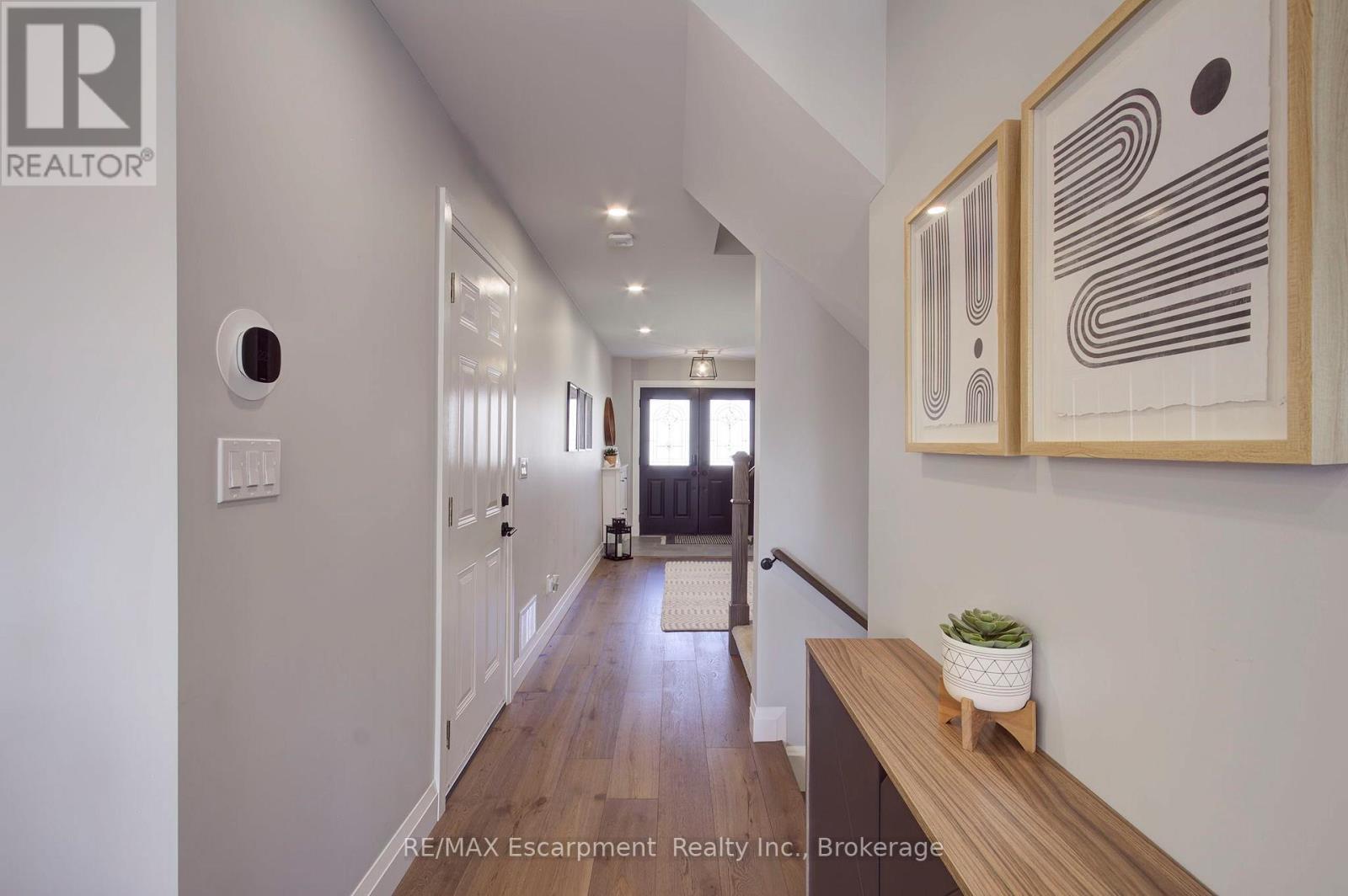 4868 CAPRI CRESCENT, Burlington (Alton), Ontario, L7M0H8 — Photo 33