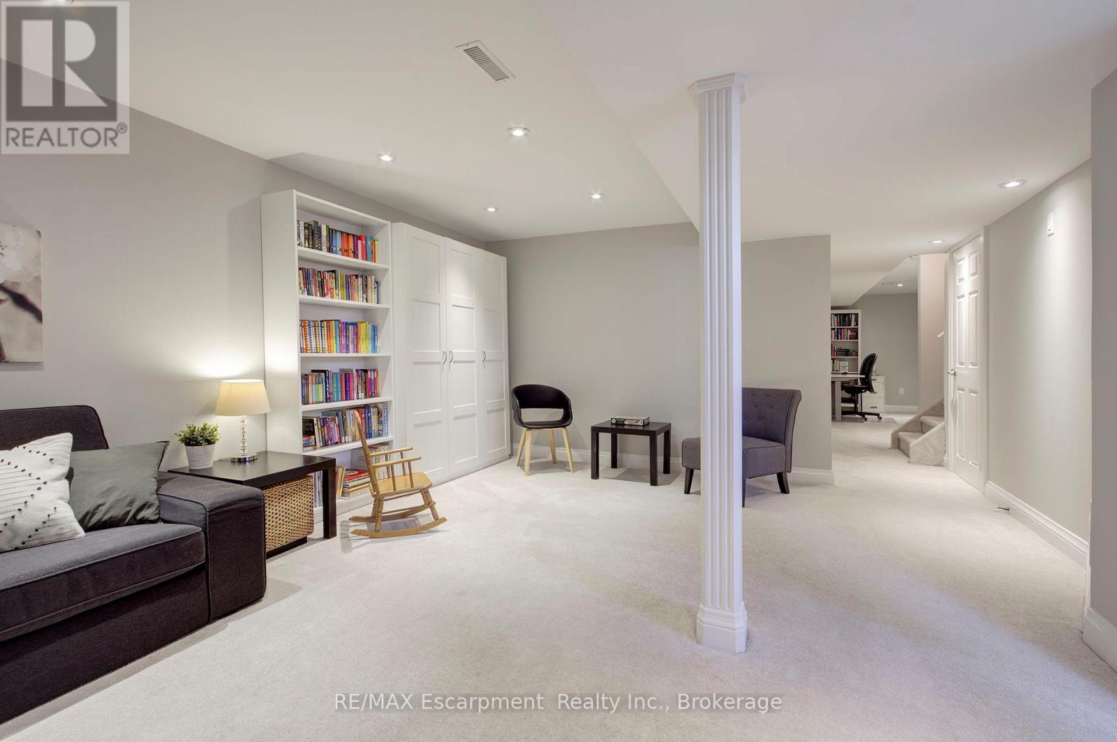 4868 CAPRI CRESCENT, Burlington (Alton), Ontario, L7M0H8 — Photo 38