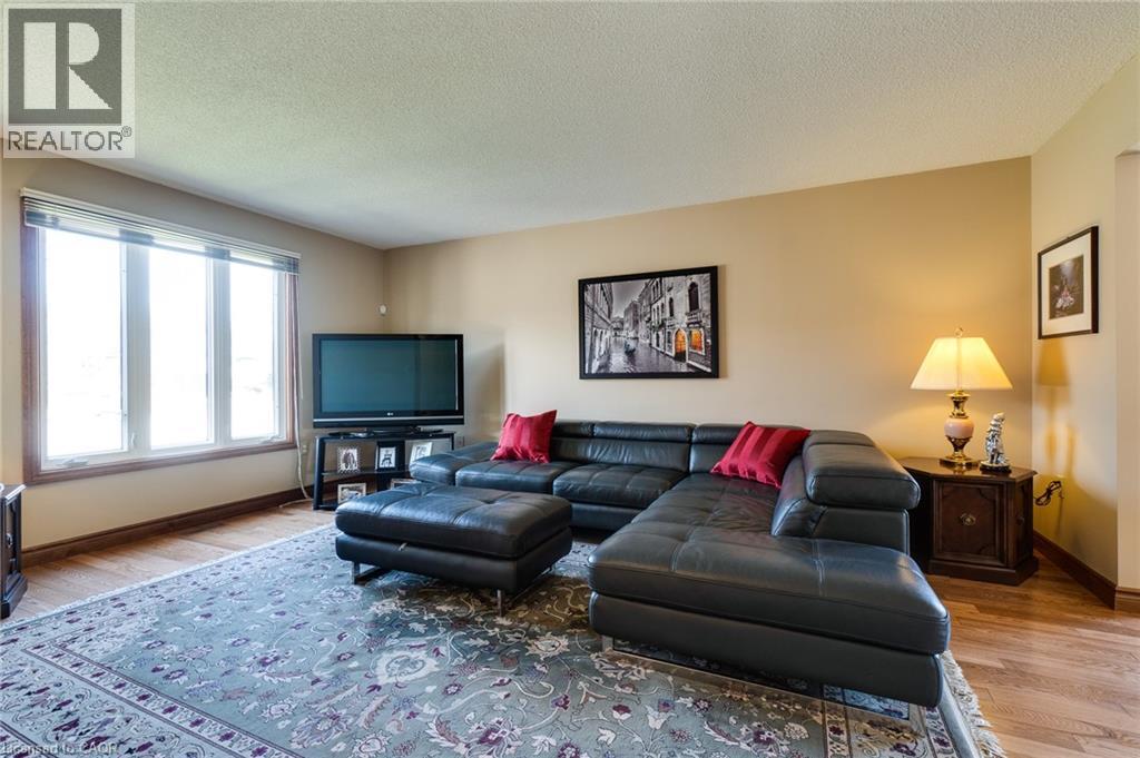 137 NATIONAL Drive, Hamilton, Ontario, L6M0H1 — Photo 14