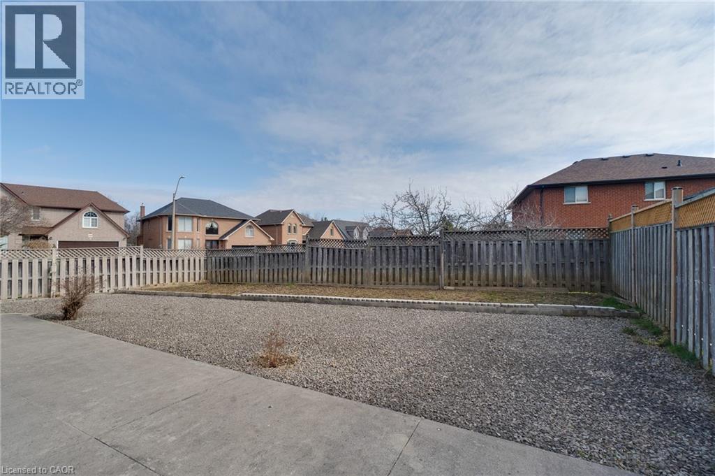 137 NATIONAL Drive, Hamilton, Ontario, L6M0H1 — Photo 43