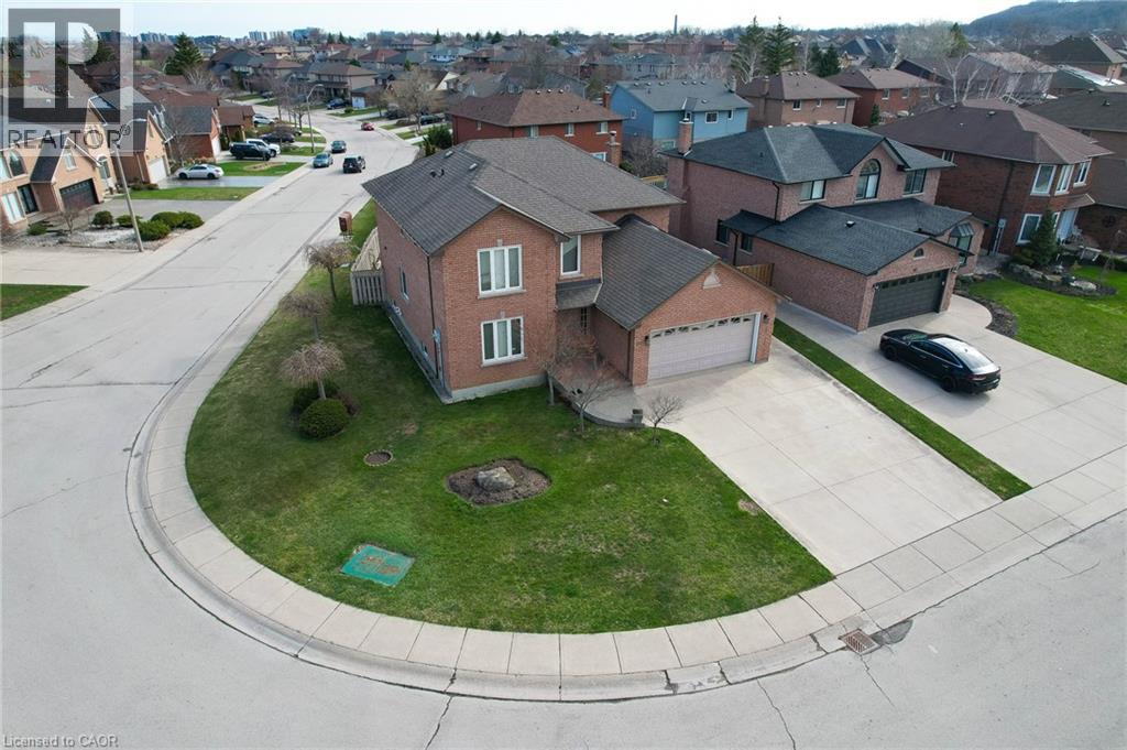 137 NATIONAL Drive, Hamilton, Ontario, L6M0H1 — Photo 5