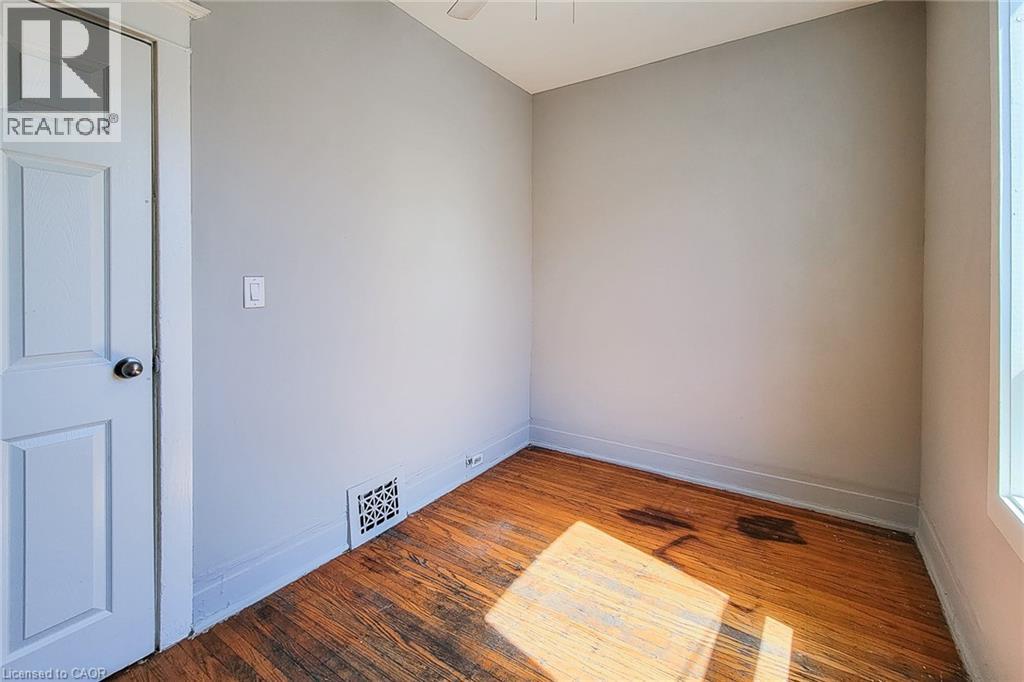 254 EMERALD Street N Unit# UPPER, Hamilton, Ontario, L8L5K8 — Photo 15