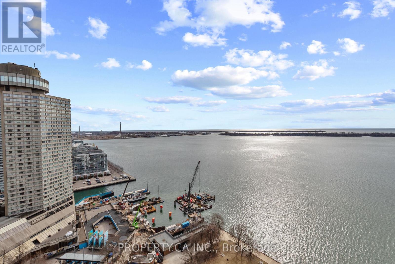 2804 - 33 HARBOUR SQUARE, Toronto (Waterfront Communities), Ontario, M5J2G2 — Photo 12